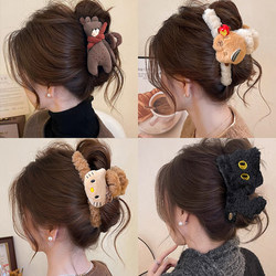 Cartoon Cute Plush Hair Clip for Women, Large Shark Clip Hair Accessory for Autumn and Winter, Hairpin for the Back of the Head