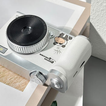 [Crayon Shin-chief genuine] Camera retro CCD