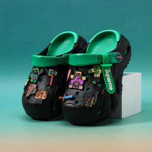 
My World Children's Hole Shoes Non-Slip Summer Boys Sandals Soft Sole Boy Beach Shoes Medium Big Children Cartoon