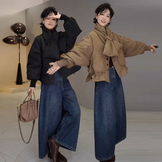 
Fashionable design down jacket suit for women in autumn and winter with scarf white duck top + fleece denim ninth pants trendy