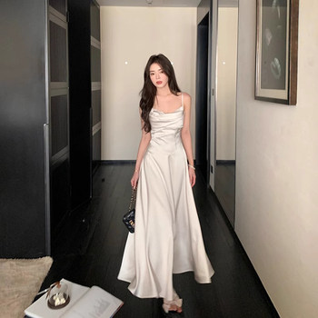 
Women's elegant and slim waist-hugging light luxury dress