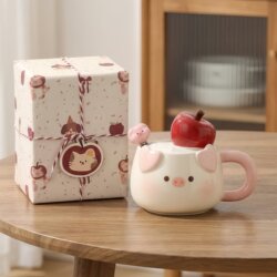 Cute Piggy Creative Ceramic Cup with Lid, Birthday Gift for Girls, Gift for Best Friend, Girly, High Aesthetic Value, Souvenir Gift