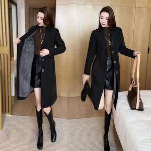 Fan Jiu, a long -length goddess Fan Xiu Xian Wind coat, women's winter plus velvet thickened high -grade temperament coat
