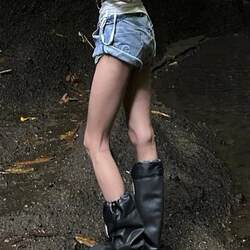 W12S Original Design American Retro Denim Shorts for Women 2025 Summer Street Style Low-Waist Slimming Hot Pants