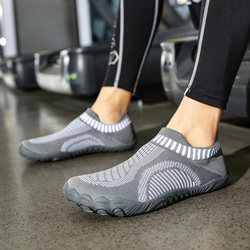Indoor Silent Lightweight Non-Slip Exercise Fitness Yoga Sports Silent Rope Skipping Shoes for Men and Women Shock-Absorbing Treadmill