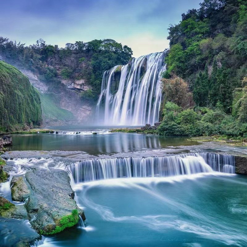 一价全包贵州旅游5天4晚贵阳黄果树瀑布西江千户苗寨小七孔梵净山