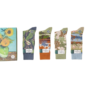 4 Double Gift Box Fan Gogh series oil painting wind Ins tide long socks female couple French niche middle tube socks men's spring and autumn