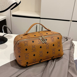 Cosmetic Bag for Women 2026 New Style Travel Cute Bear Layered Large Capacity Storage Bag Waterproof Portable Lightweight Toiletry Bag