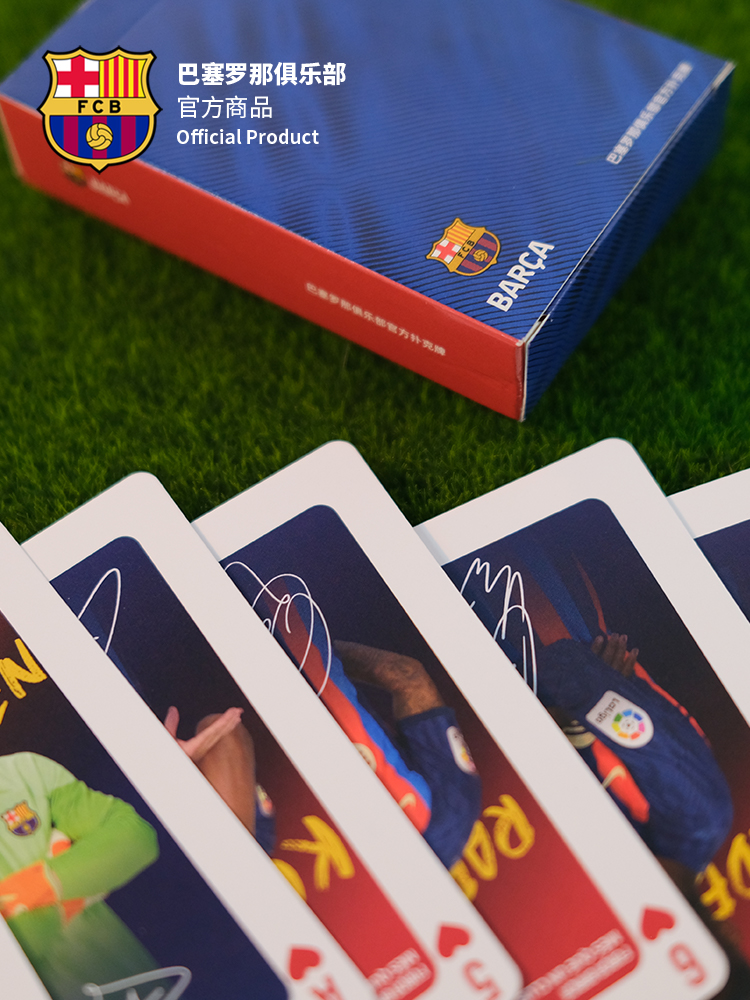 FCバルセロナ優勝パレード応援グッズ他 FCバルセロナ優勝パレード応援グッズ他 月曜日、バルセロナで