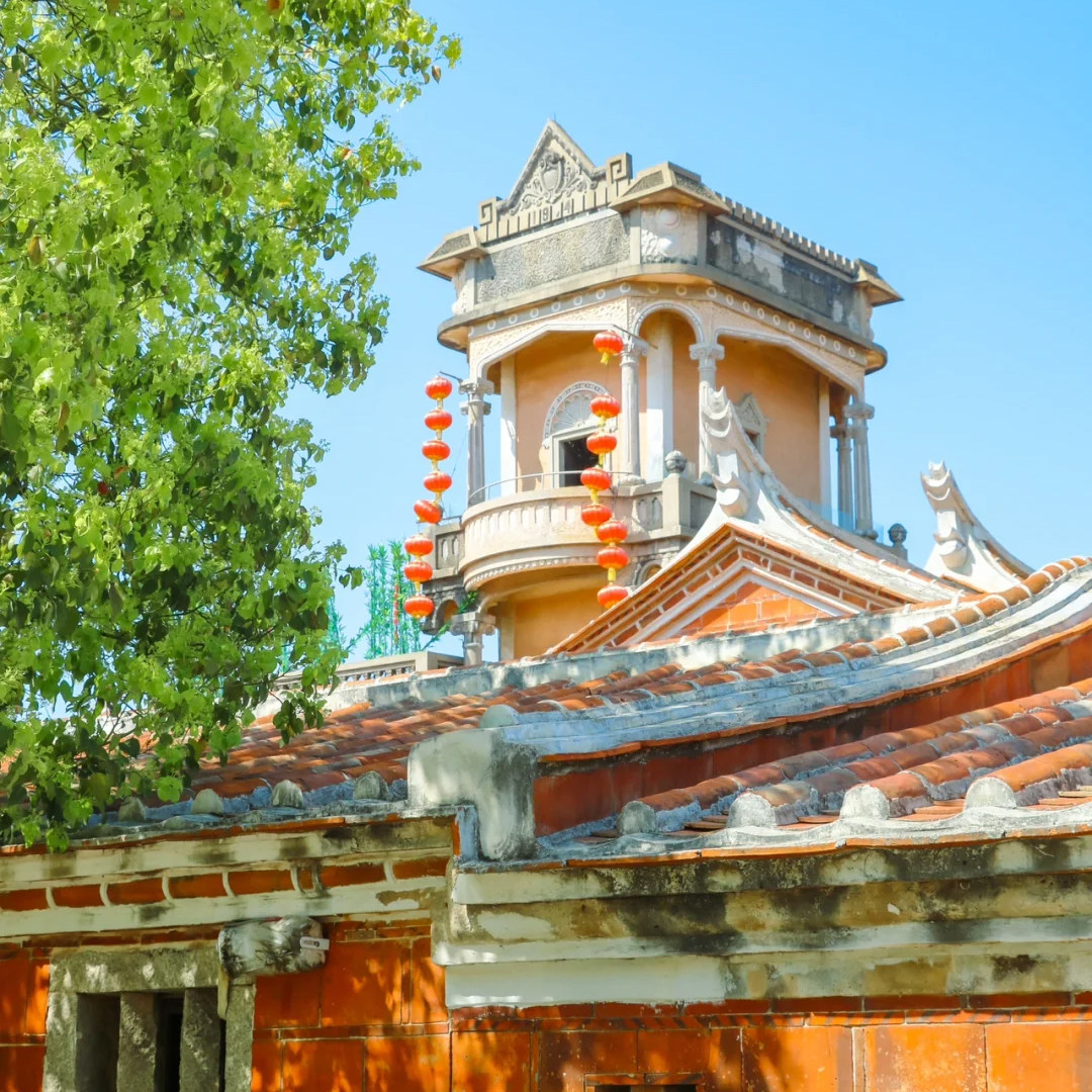 泉州旅游石狮一日游洛伽寺蟳埔村梧林古村黄金海岸小威海闽厝海庙