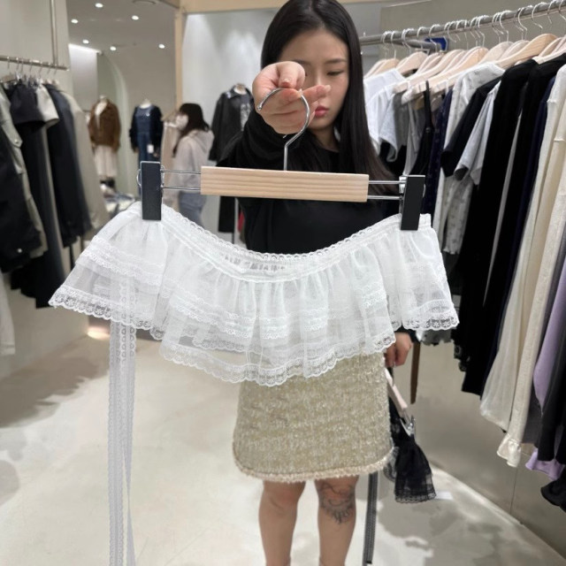 2025 spring and summer new age-reducing lace versatile skirt with buttock curtain for women's outer tower short skirt
