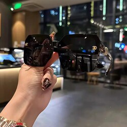 Sunglasses for Women, Anti-Uv, High-End, Slimming Effect for Big Faces, Outdoor Driving, Polarized Sunglasses for Women, Make the Face Look Smaller