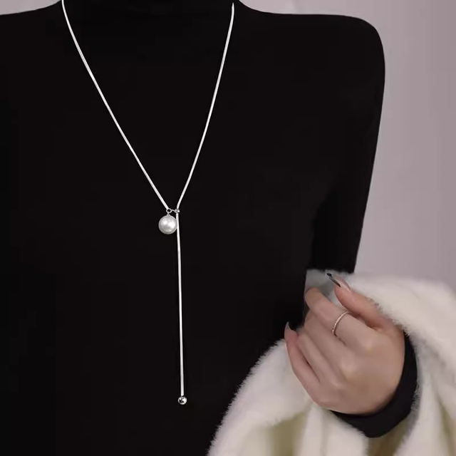 Pearl long sweater chain 2025 new hot style light luxury temperament fashion niche necklace women's accessories water drop pull