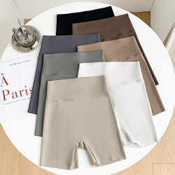 Three-Quarter Length Sharkskin Pants for Women, Summer Safety Shorts, Tummy Control, Butt-Lifting Yoga Pants, Fleece-Lined, Black Fitness Wear