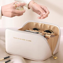Portable Cosmetic Bag for Women 2026 New Model High-End Cosmetics Storage Bag Large Capacity Travel Luxury High-End Toiletry Bag