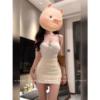 A slightly fat mm pure sexy mesh splicing suspender skirt