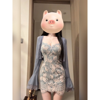 
Virgin style slim lace suspender dress