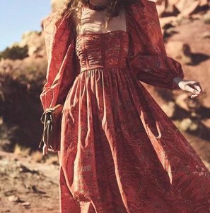 Autumn and winter of 2022 new ULLA yuan unilateral collar thin orange retro sewing pleated high -waist dress
