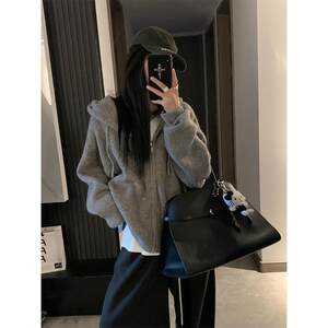 
YOLOSHOP [Liule 2.0] Korean hooded sweater with lazy style knitted cardigan zipper jacket