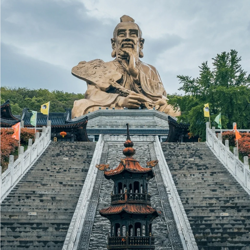 镇江精品旅游4天3晚跟团游 江苏镇江 含往返交通 住皇冠假日酒店