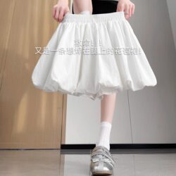 150kg White Floral Wide-Leg Shorts for Women, Plus Size, High-Waisted, Slimming, Elegant A-Line Puffy Lantern Skirt Shorts