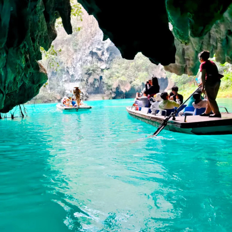 广西桂林南宁8天7晚跟团游纯玩八日游北海银滩跨国德天瀑布巴马
