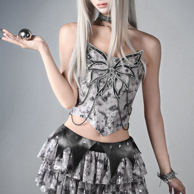 Virtual track original data ghost y3k hot girl future sequin three-dimensional butterfly chain fish bone bra brisket summer