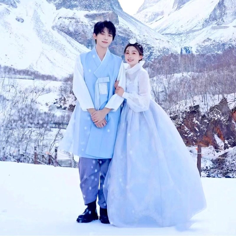 吉林长春出发长白山延吉图们珲春防川雪乡哈尔滨旅游7天6晚私家团