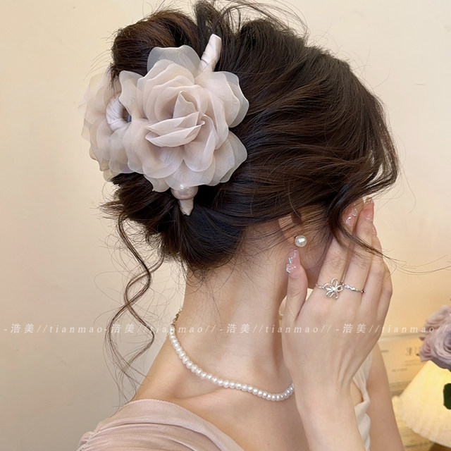 Gentle Flower Pearl Clip Women's High-end 2025 New Shark Clip Back Head Dress Hair Super Fairy Hair Pin Hair Accessories