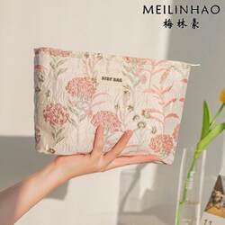 New Style Makeup Bag, Large Capacity Storage Bag, Lipstick Cosmetics, Portable Toiletry Bag, Super Popular, Fresh and Stylish