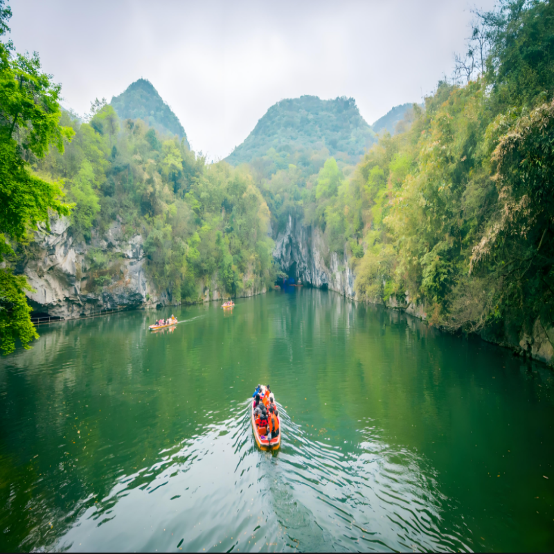 贵州旅游3天2晚 独立成团 黄果树瀑布+织金洞/龙宫+西江千户苗寨