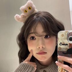 New Autumn and Winter Cute Black Cat Plush Hair Clip, Three-Dimensional Cat Side Clip, Back of the Head Bun Hair Clip, Shark Clip Hair Accessory