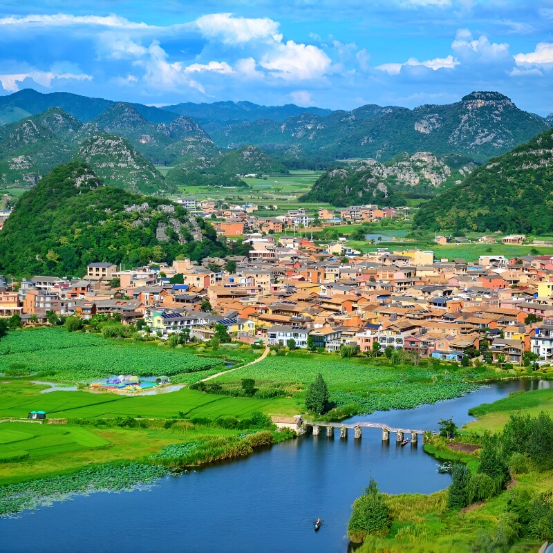 云南旅游 普者黑+碧色寨+元阳梯田+建水+抚仙湖+红土地5日私家团