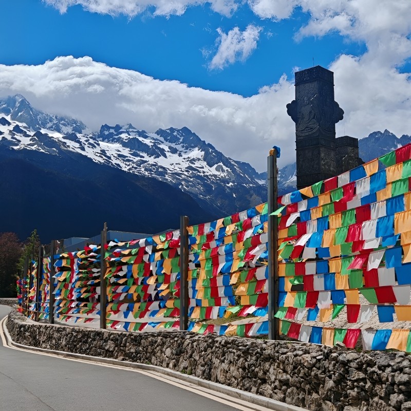 昆明大理丽江6天5晚跟团游玉龙雪山海景房纯玩0购物 单人可以拼房