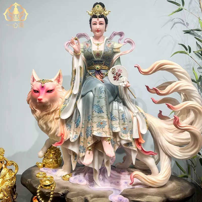 皇帝と皇女彫刻 約30cm A bronze figure of Devi, Cambodia or Thailand, Angkor period