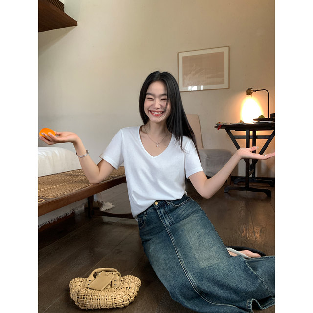 Pusumede black v-neck short-sleeved shoulder T-shirt for women in summer new Korean style versatile loose casual top