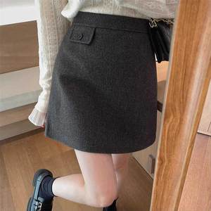 
Dark gray woolen skirt, autumn and winter pear-shaped figure A-line skirt, large size temperament, black crotch-covering arm skirt