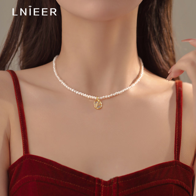 SUTTONRAL 14K Gold Oval Olive Bead & Freshwater Pearl Necklace - 18 Inch Adjustable Clavicle Chain - View #8