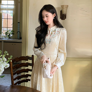 
Lined 2026 spring new new Chinese style niche long skirt feminine slimming waist dress D0190