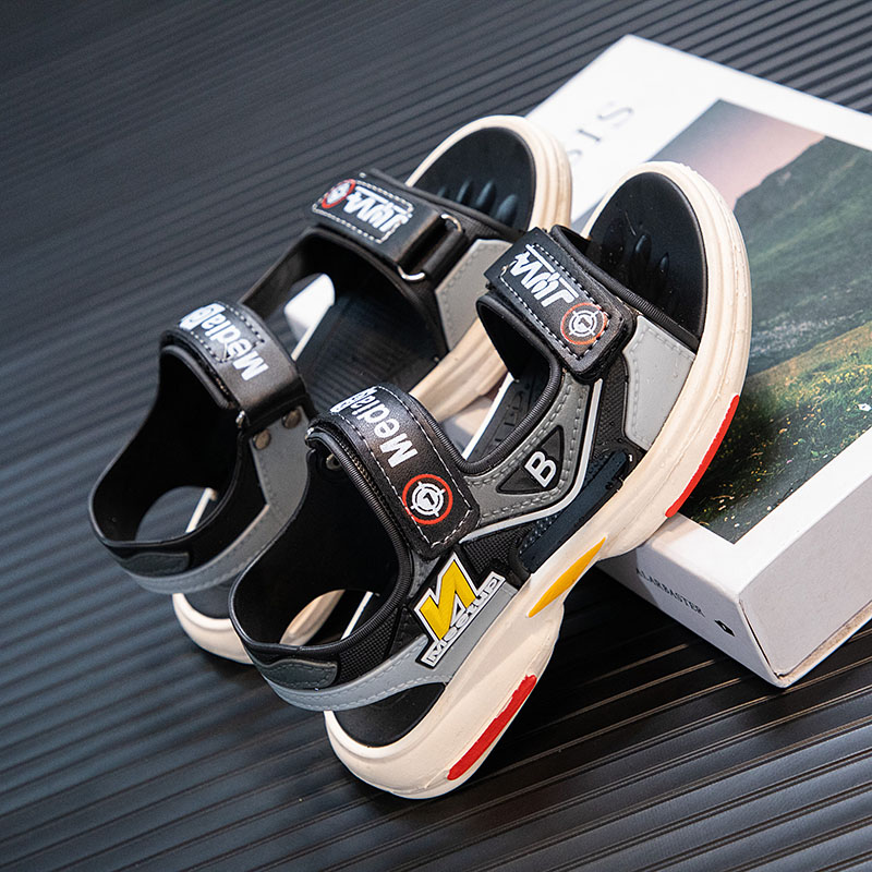 Pussy - bu obekt Ayollarning katta mushuklarining fotosuratlari