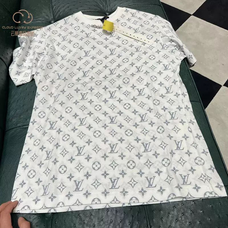 Louis Vuitton Lv escale printed t-shirt (1A8QDI)