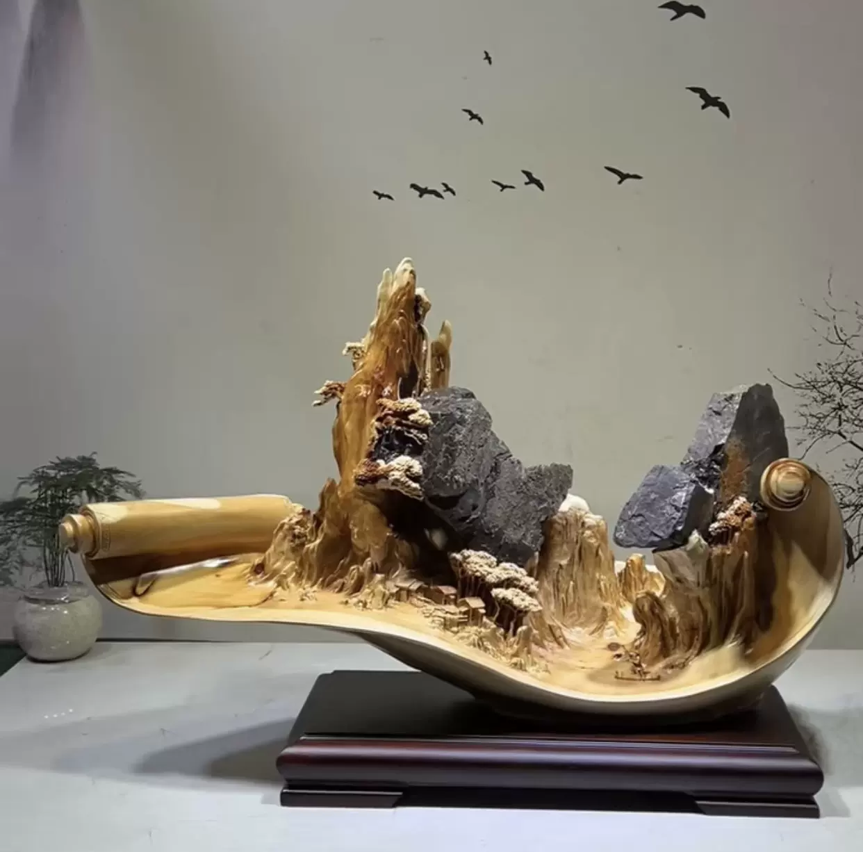 清・花梨木細密彫・貝殼嵌・箱付・珊瑚製・神獣紋ネックレス本・