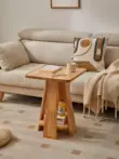 Quán cà phê bằng gỗ nguyên khối sang trọng nhẹ nhàng cho phòng khách sofa bàn bên bàn góc khách sạn giường ngủ và bữa sáng phòng ngủ tủ đựng đồ đầu giường đơn giản bàn vuông 