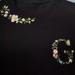 Handmade 26-Letter Surname Embroidery Finished Product DIY Embroidery Round-Neck Couple Outfit Pure Cotton T-Shirt Gift for Boyfriend