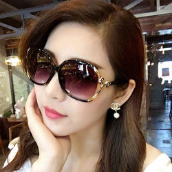 Polarized Sunglasses 2026 Model Women's Anti-Uv Fashion Sunglasses Sun Protection Driving High-End Women's Sunglasses