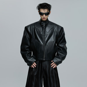 
ArguE CultureE niche three-dimensional relief deconstructed stand collar silhouette jacket motorcycle helmet leather jacket men