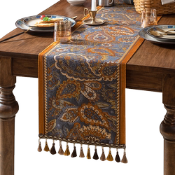Light luxury B&B style retro fabric table runner
