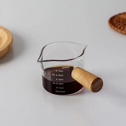 Unique Design Espresso Wood Handle Graduated Glass Heat-Resistant Mini Milk Jug Seasoning Pouring Pot