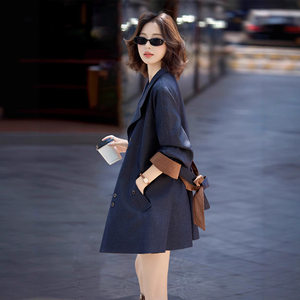 
High-end women's 2025 autumn new windbreaker jacket, fashionable and versatile mid-length waist slimming top