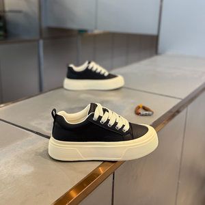 
Autumn new versatile casual shoes, trendy men's shoes, lace-up low-top shoes, sneakers, white shoes, simple and popular men's shoes